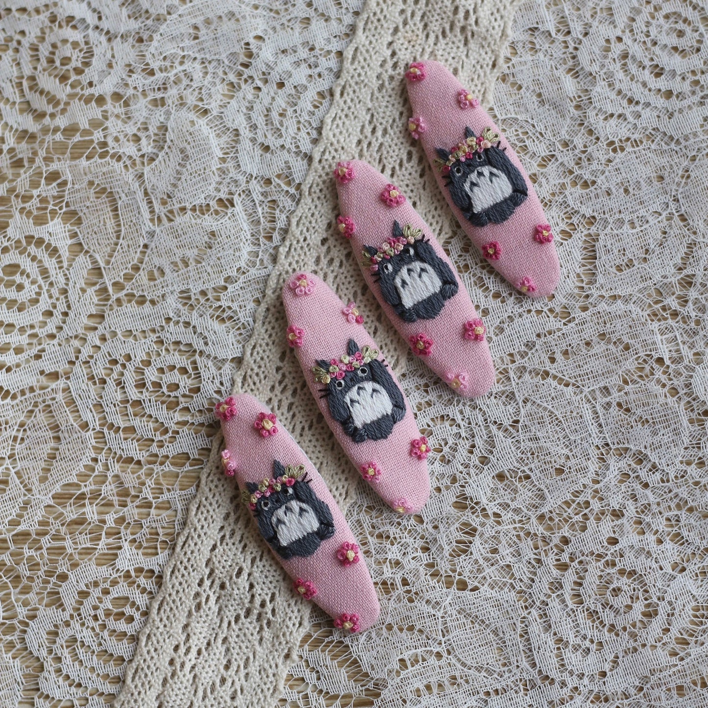 Totoro Haipins