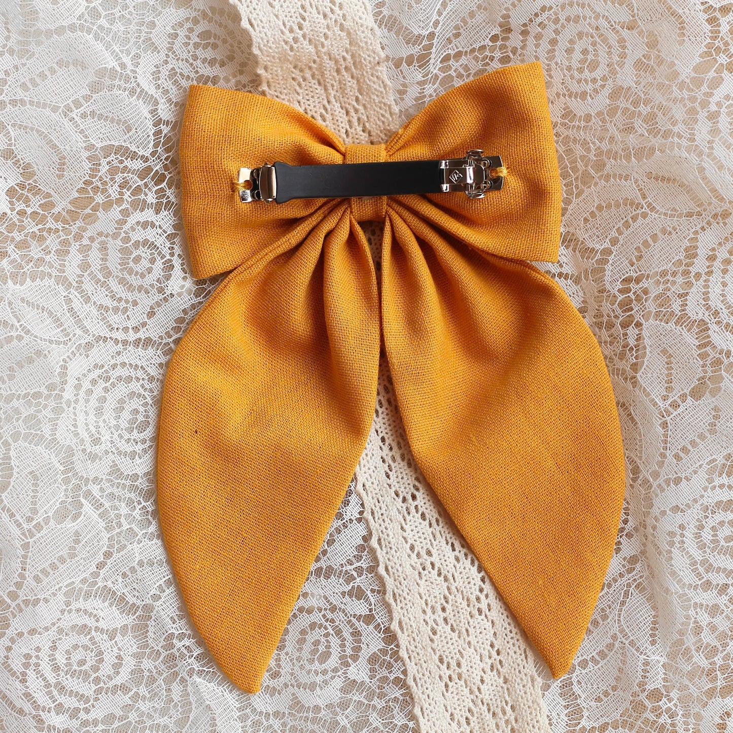 Bow