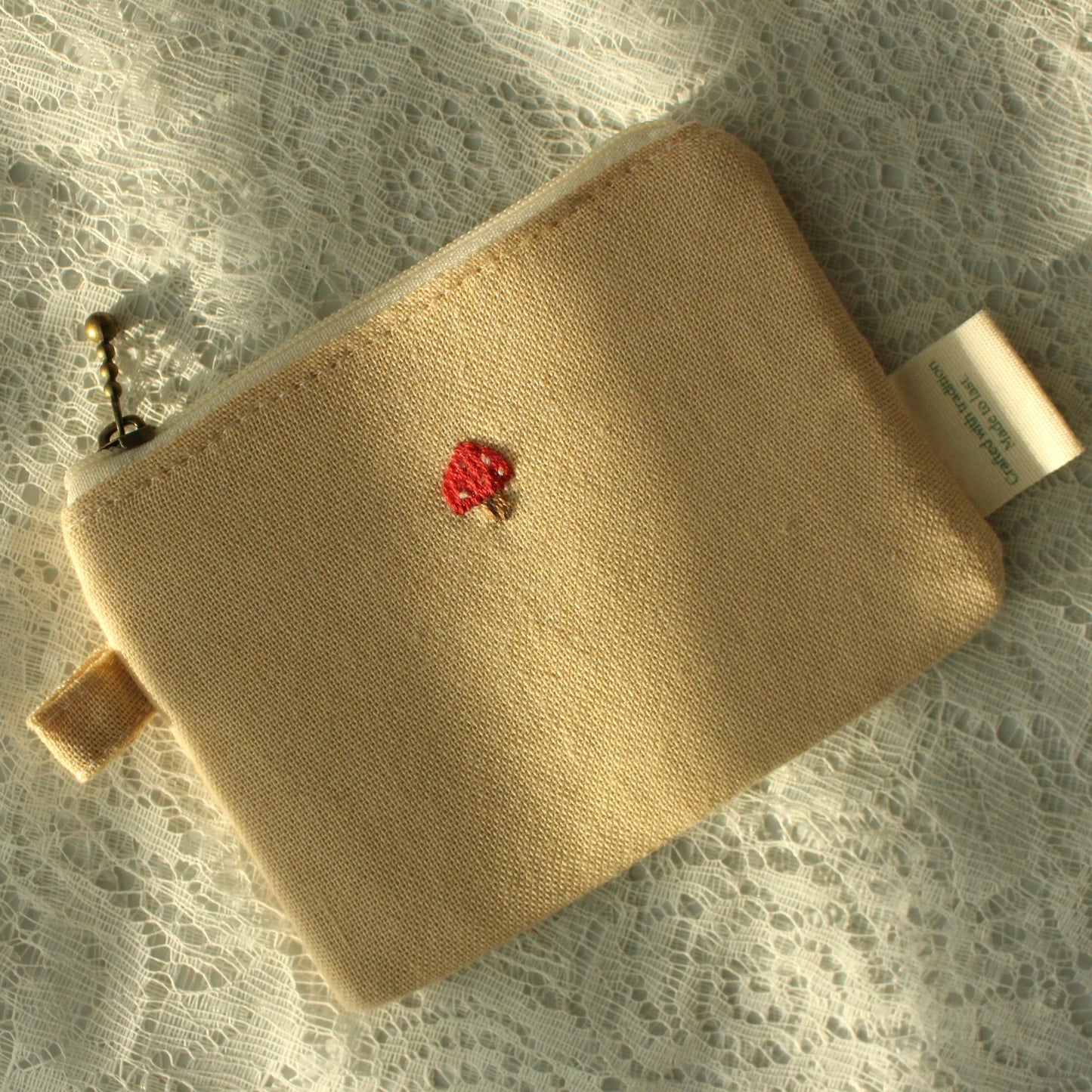 Mushroom cat bags