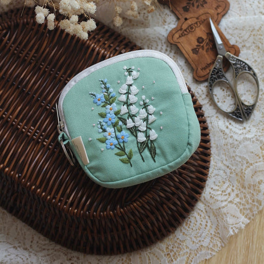 Finnish forest pouch