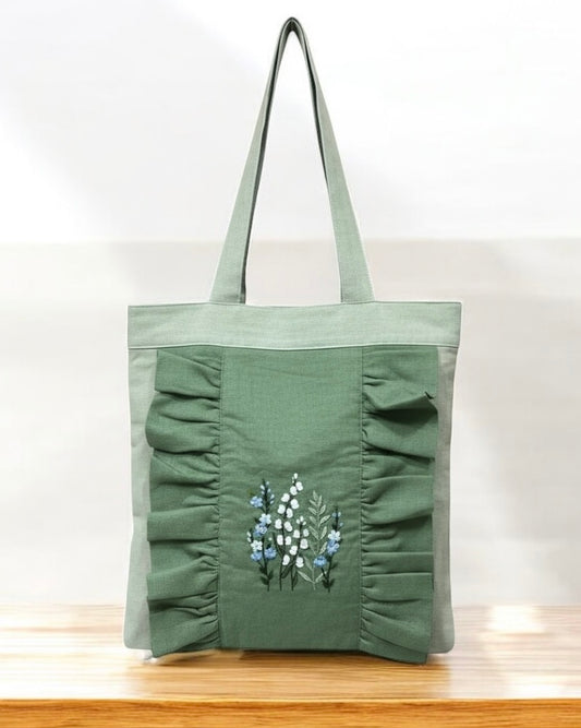 Forest pearl tote bag