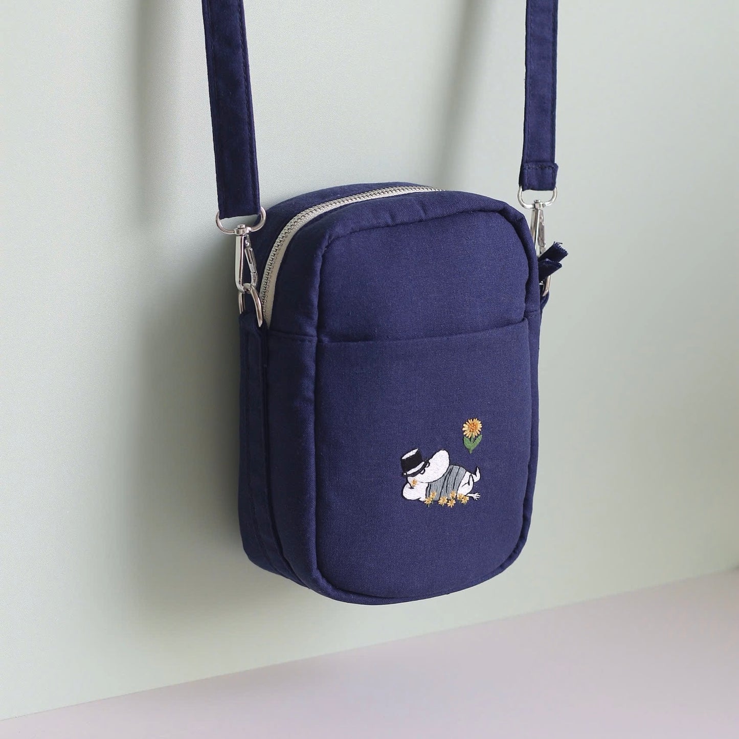 Moominpappa shoulder bag