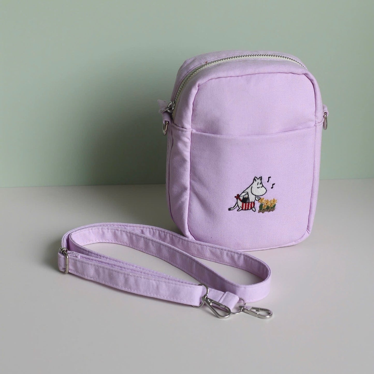 Moominmamma shoulder bag