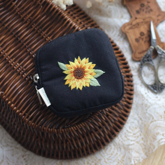 Sunflower pouch
