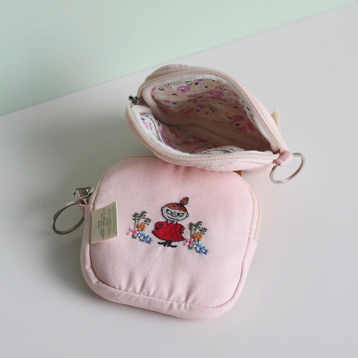 Little My pouch